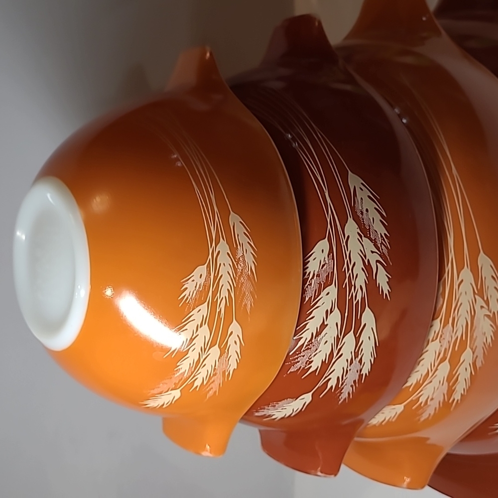 Vintage Pyrex Autumn Harvest Wheat Cinderella mixing bowl set 441.442.443.444 - Picture 7 of 7